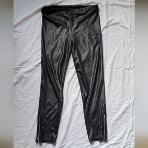 Men's Sleek Black Zippered Pants